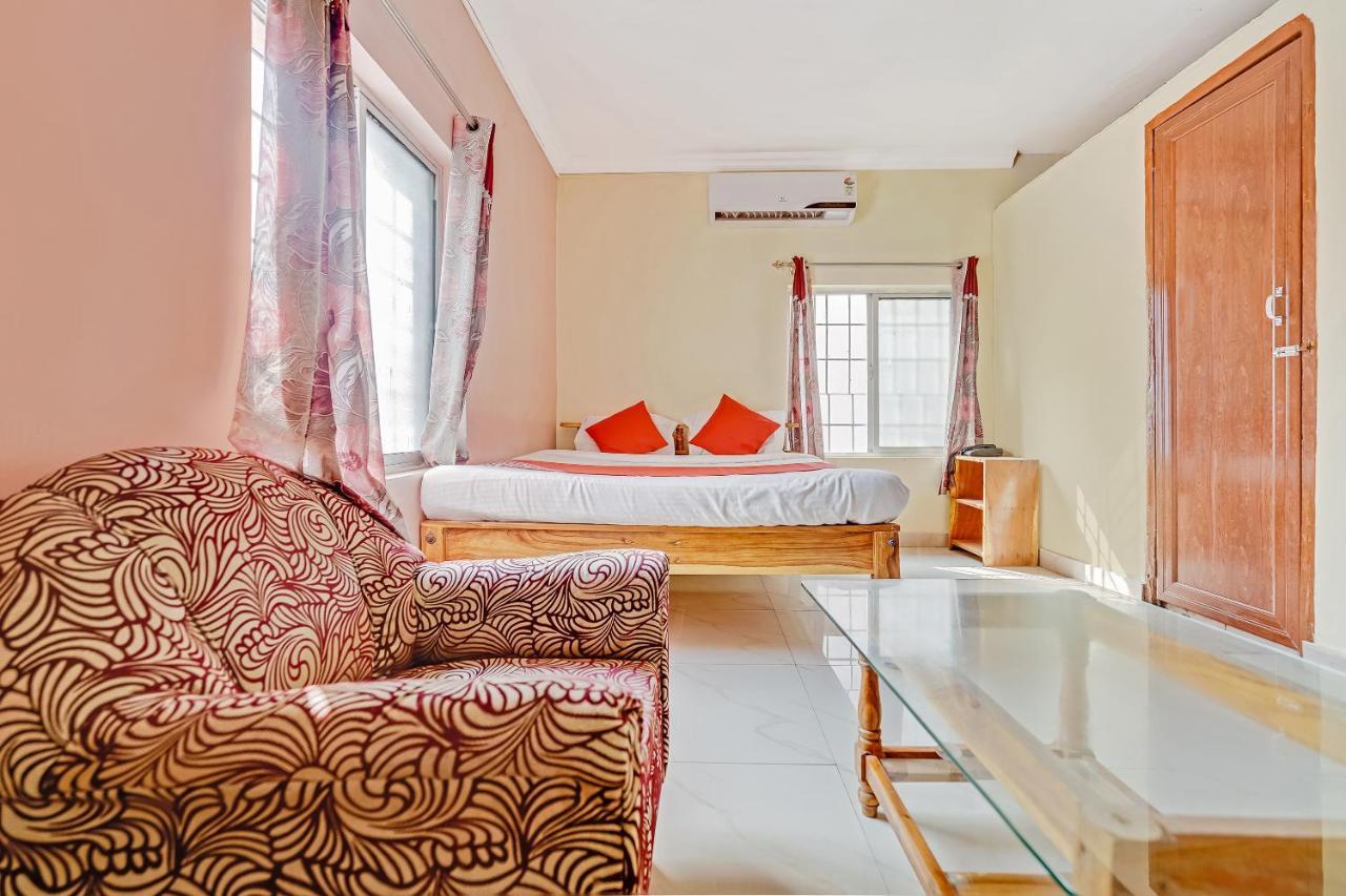 Oyo Flagship 9009 Tc Guest House Bhubaneswar Buitenkant foto