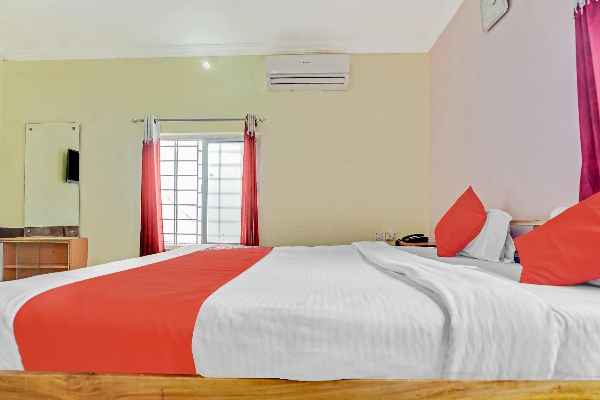 Oyo Flagship 9009 Tc Guest House Bhubaneswar Buitenkant foto