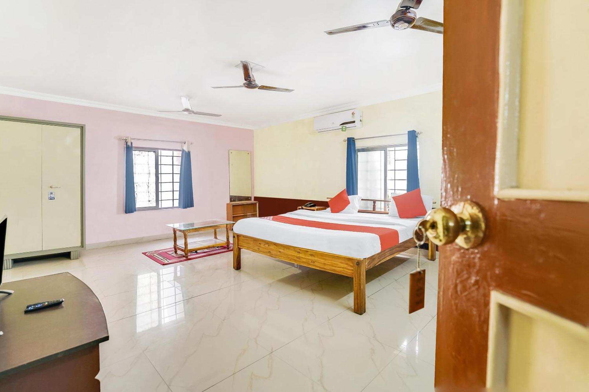 Oyo Flagship 9009 Tc Guest House Bhubaneswar Buitenkant foto