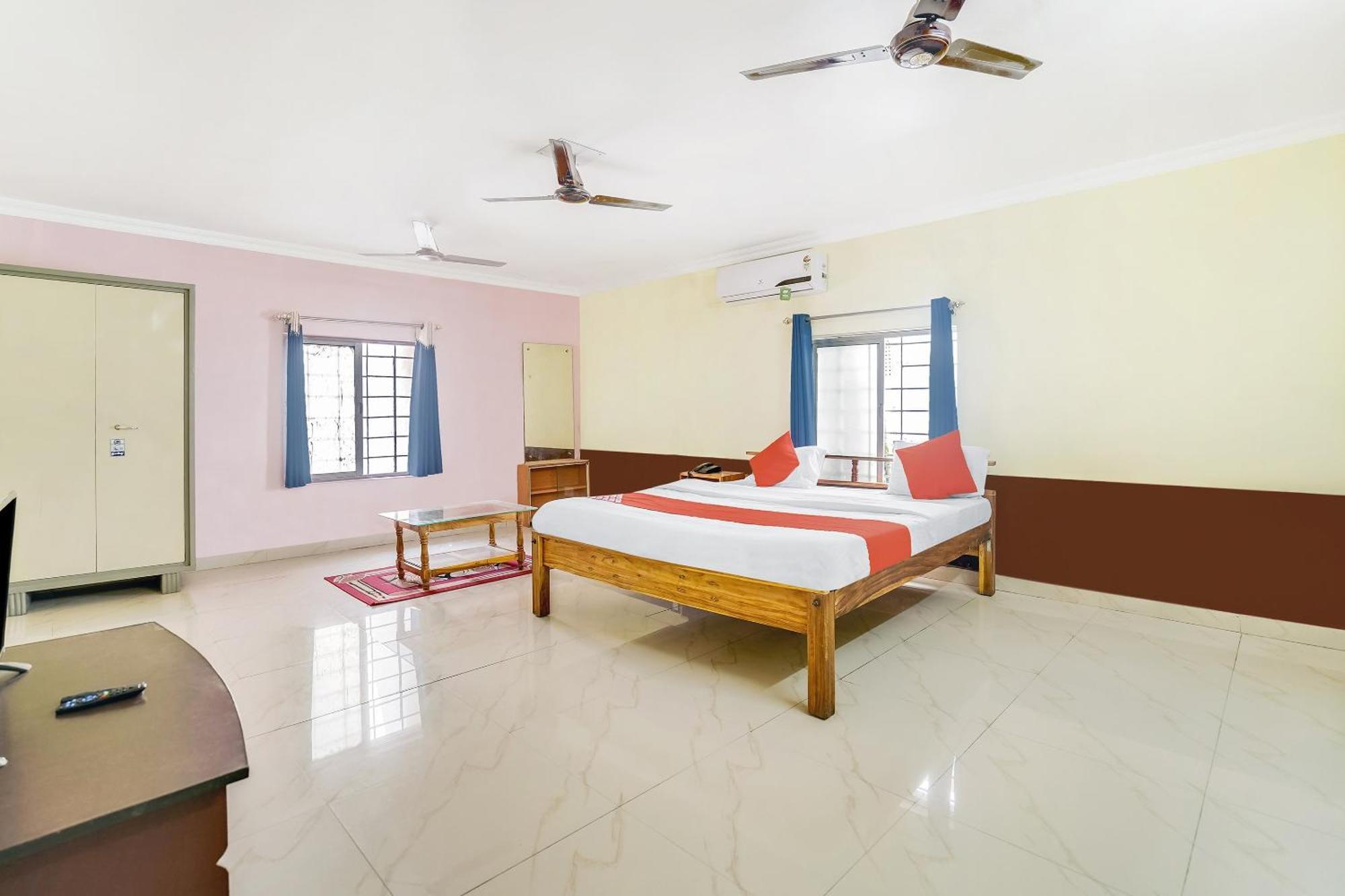 Oyo Flagship 9009 Tc Guest House Bhubaneswar Buitenkant foto