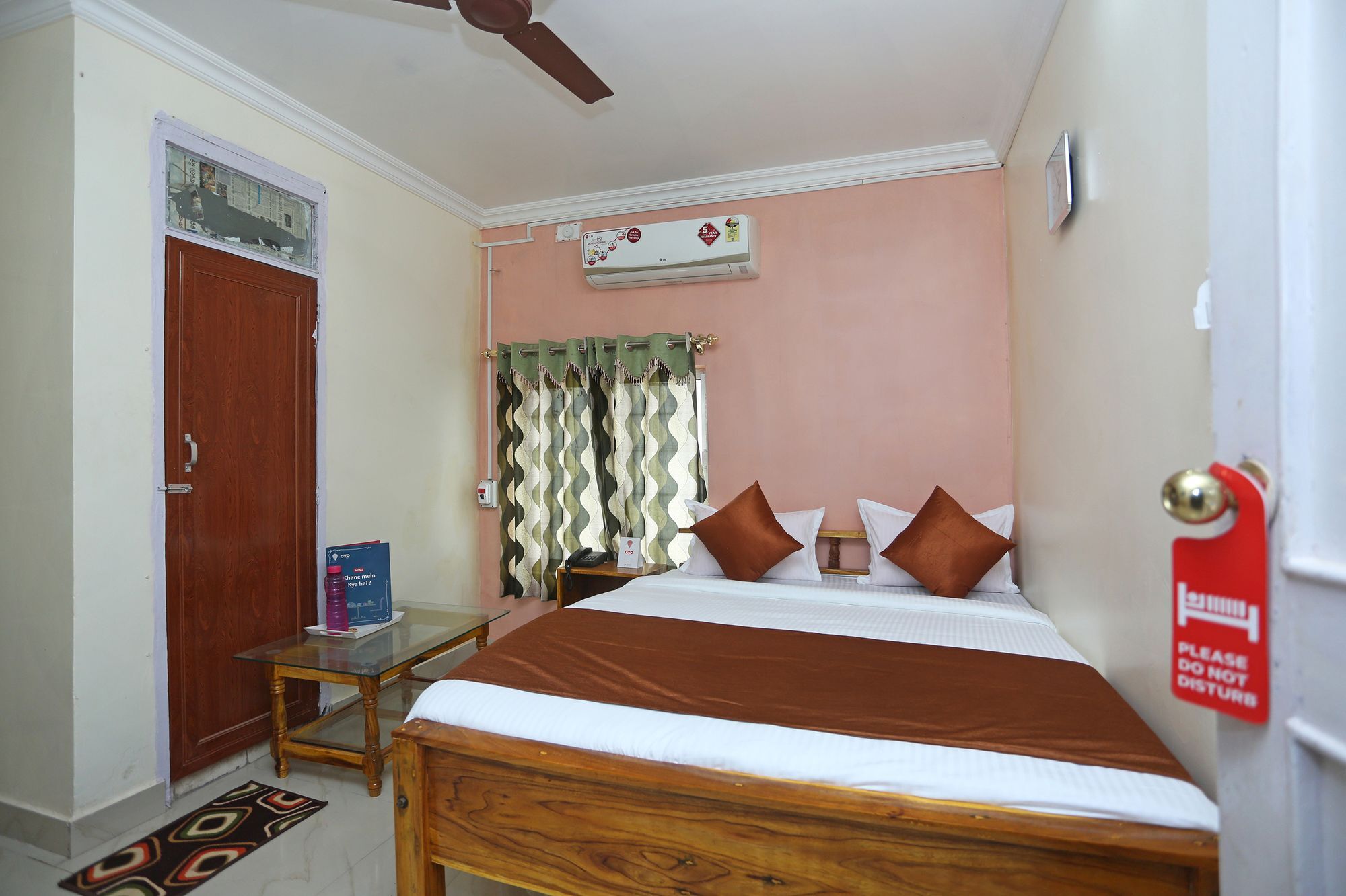 Oyo Flagship 9009 Tc Guest House Bhubaneswar Buitenkant foto