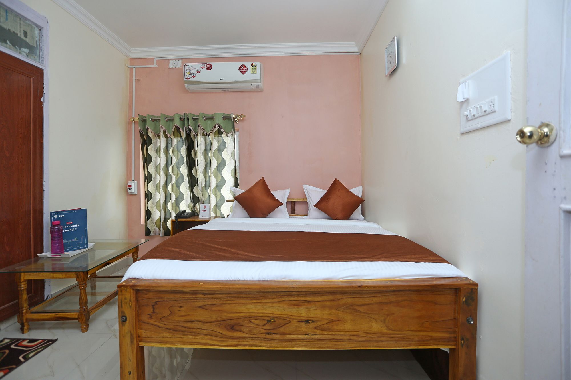 Oyo Flagship 9009 Tc Guest House Bhubaneswar Buitenkant foto