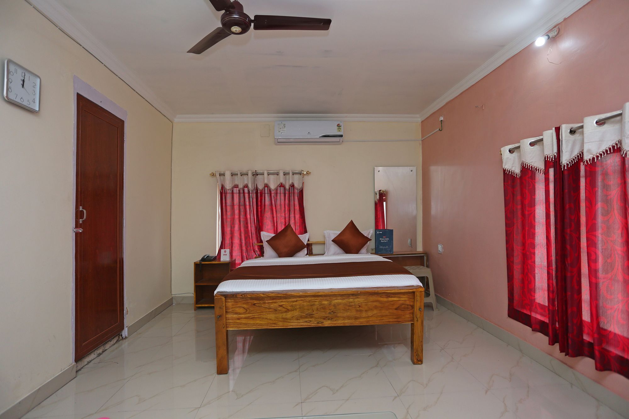 Oyo Flagship 9009 Tc Guest House Bhubaneswar Buitenkant foto